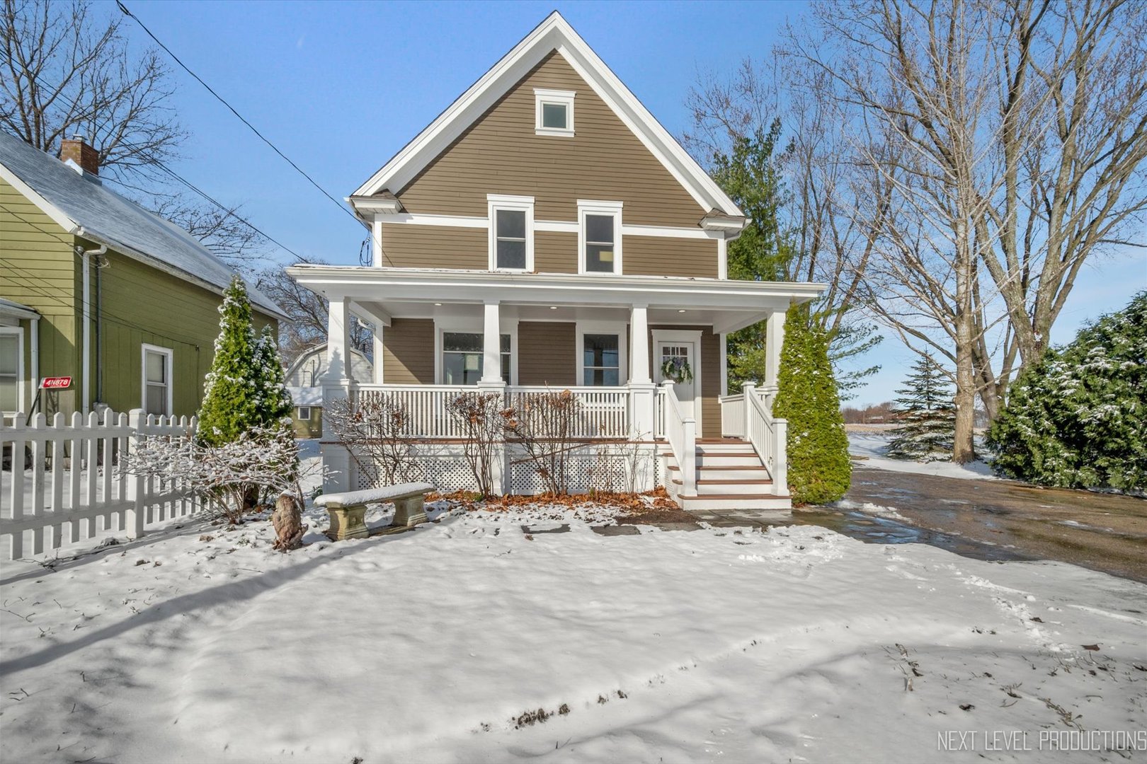 4n884 Lafox Road Property Photo