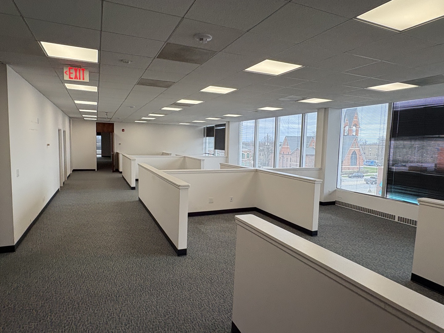 1 Dearborn Square 300 Property Photo 2
