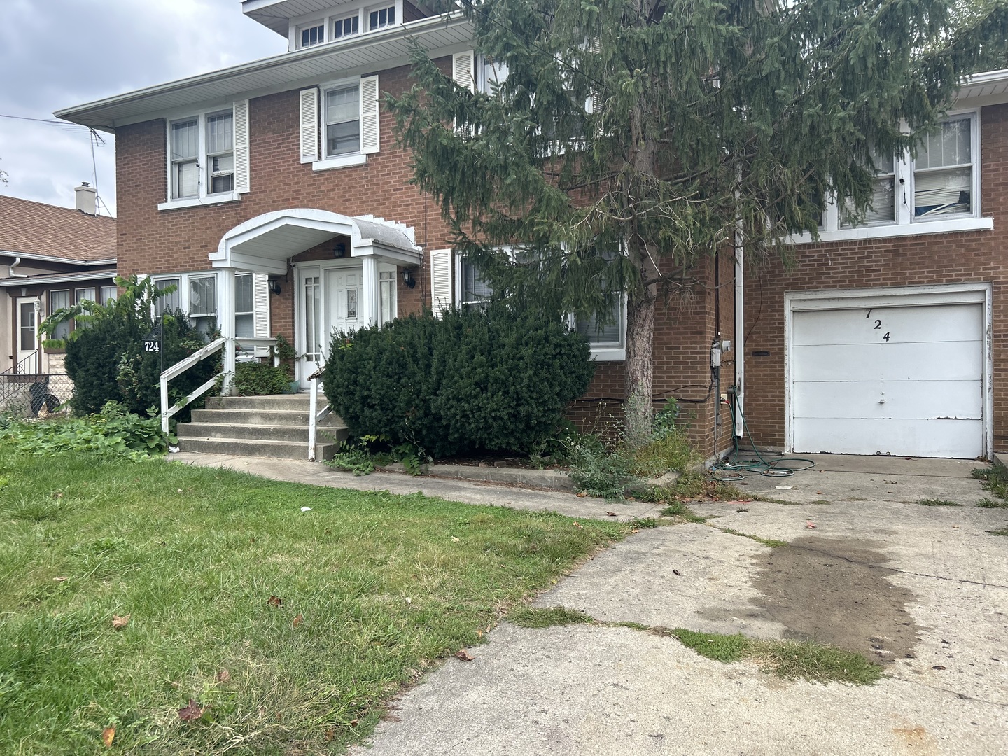 724 Richards Street Property Photo