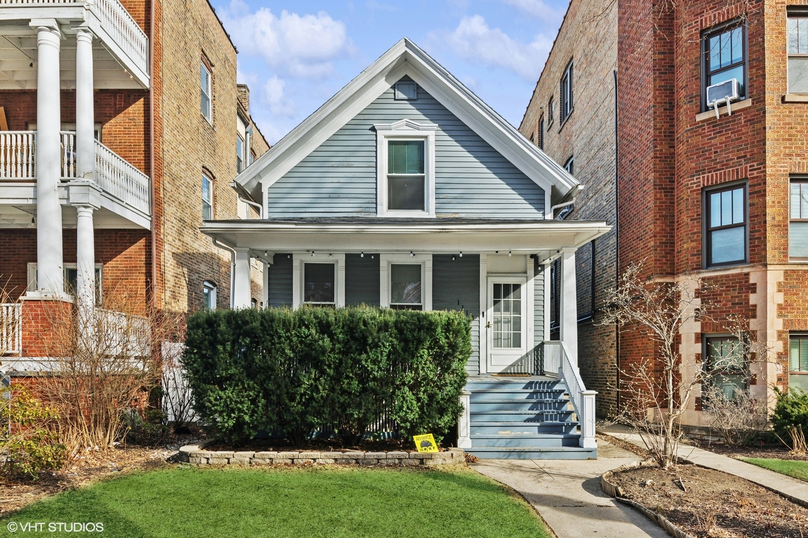 1118 Ontario St Property Photo