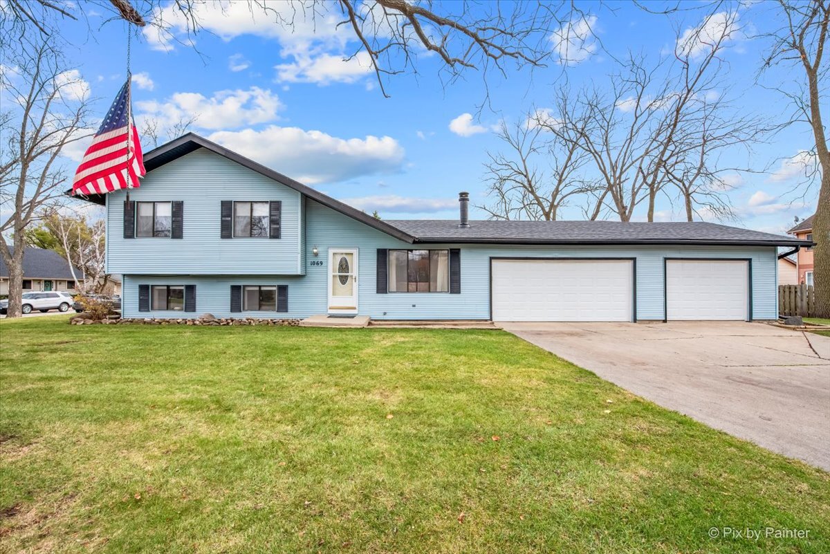 1069 Golf Course Road Property Photo