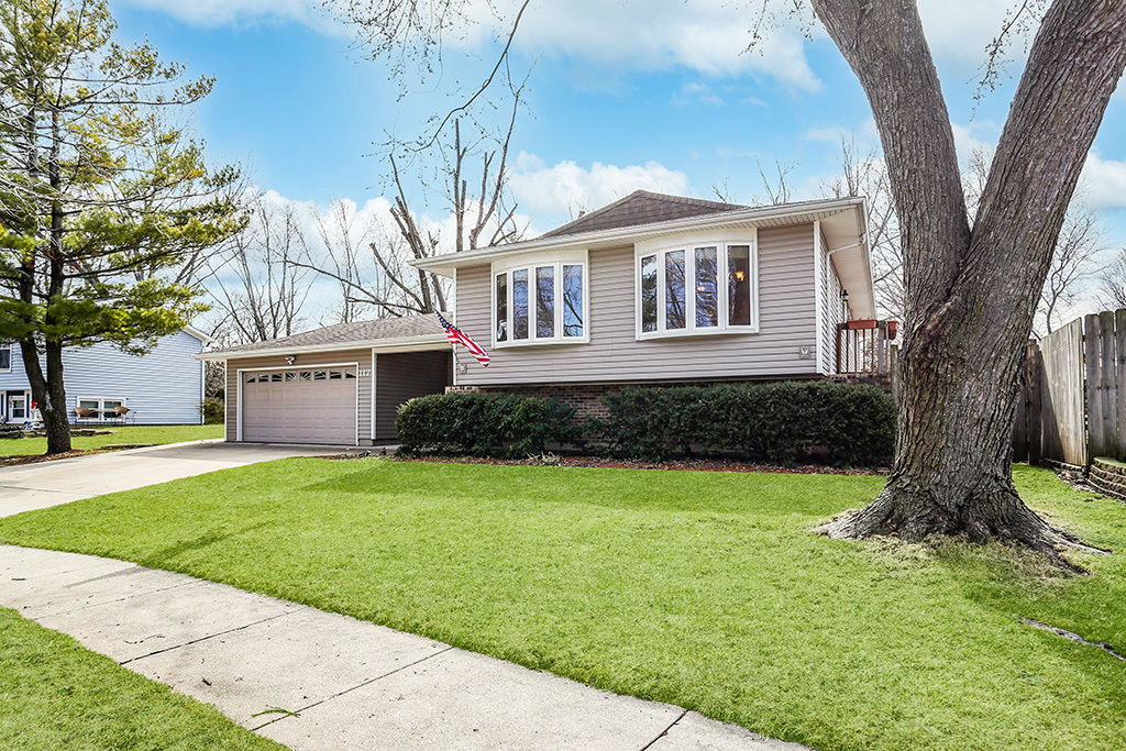 117 Camelot Way Property Photo