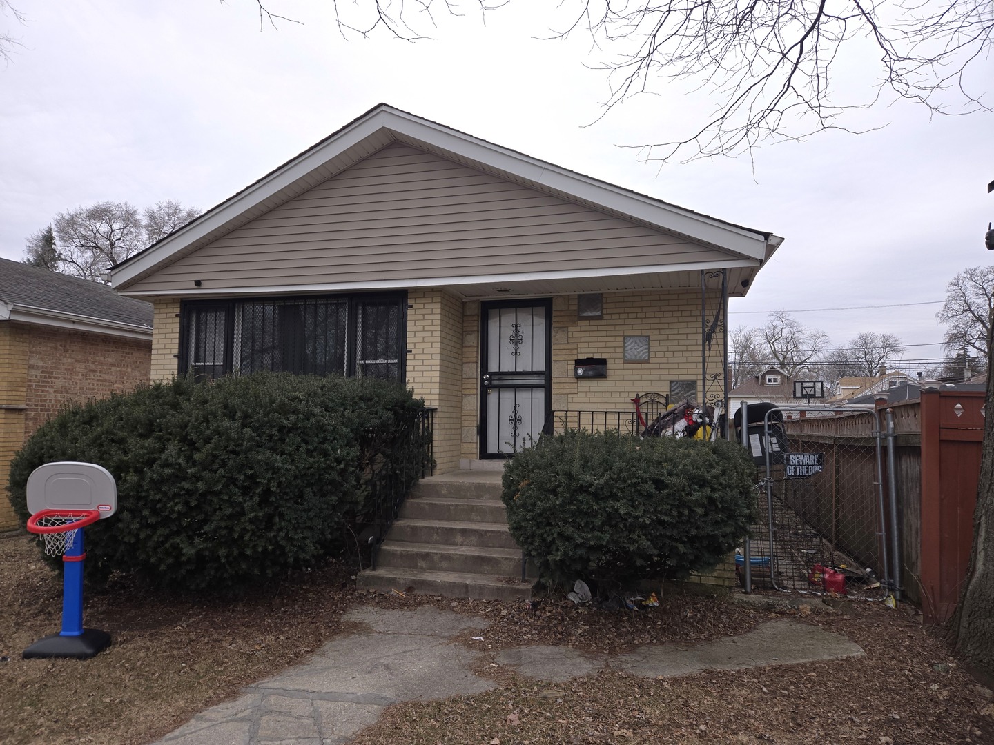 7254 S Paulina Street Property Photo 1