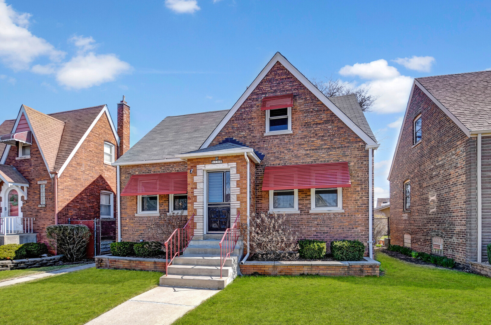 5105 S Lavergne Avenue Property Photo