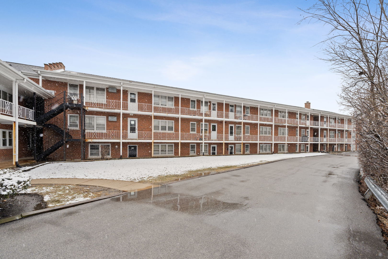 2000 Parkside Drive B2 Property Photo