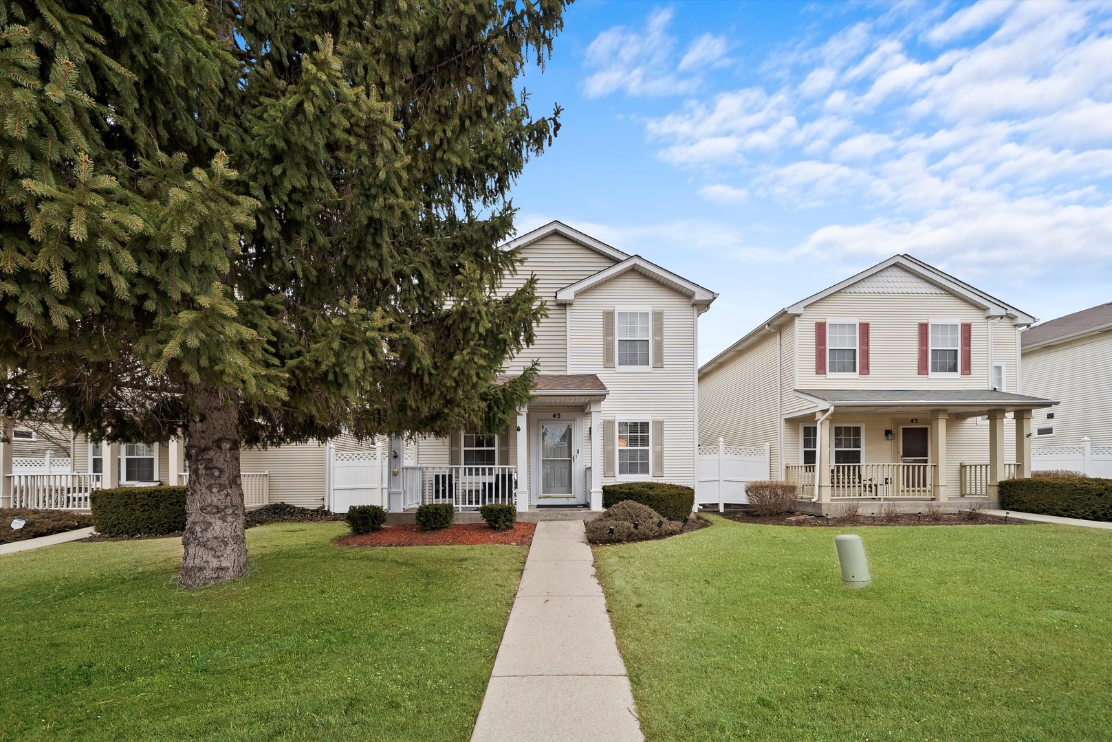45 Freesia Court Property Photo