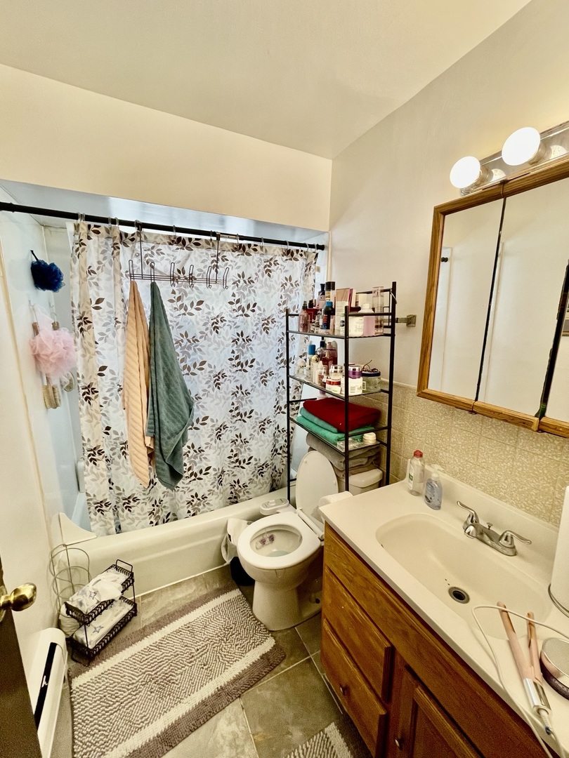 7920 S 82nd Avenue Property Photo 7
