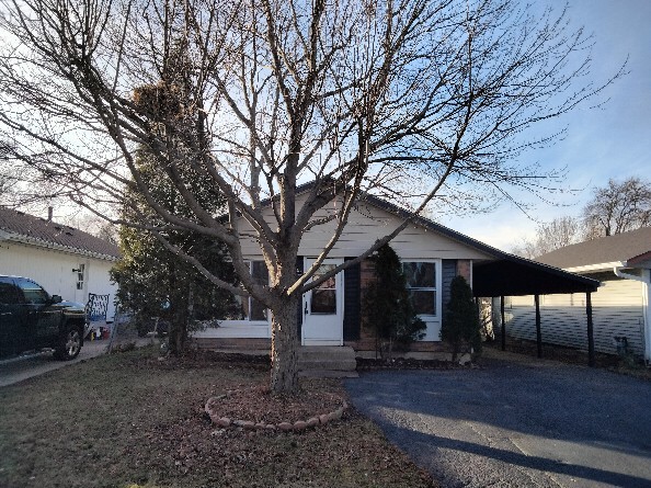 116 Real Estate Listings Main Image
