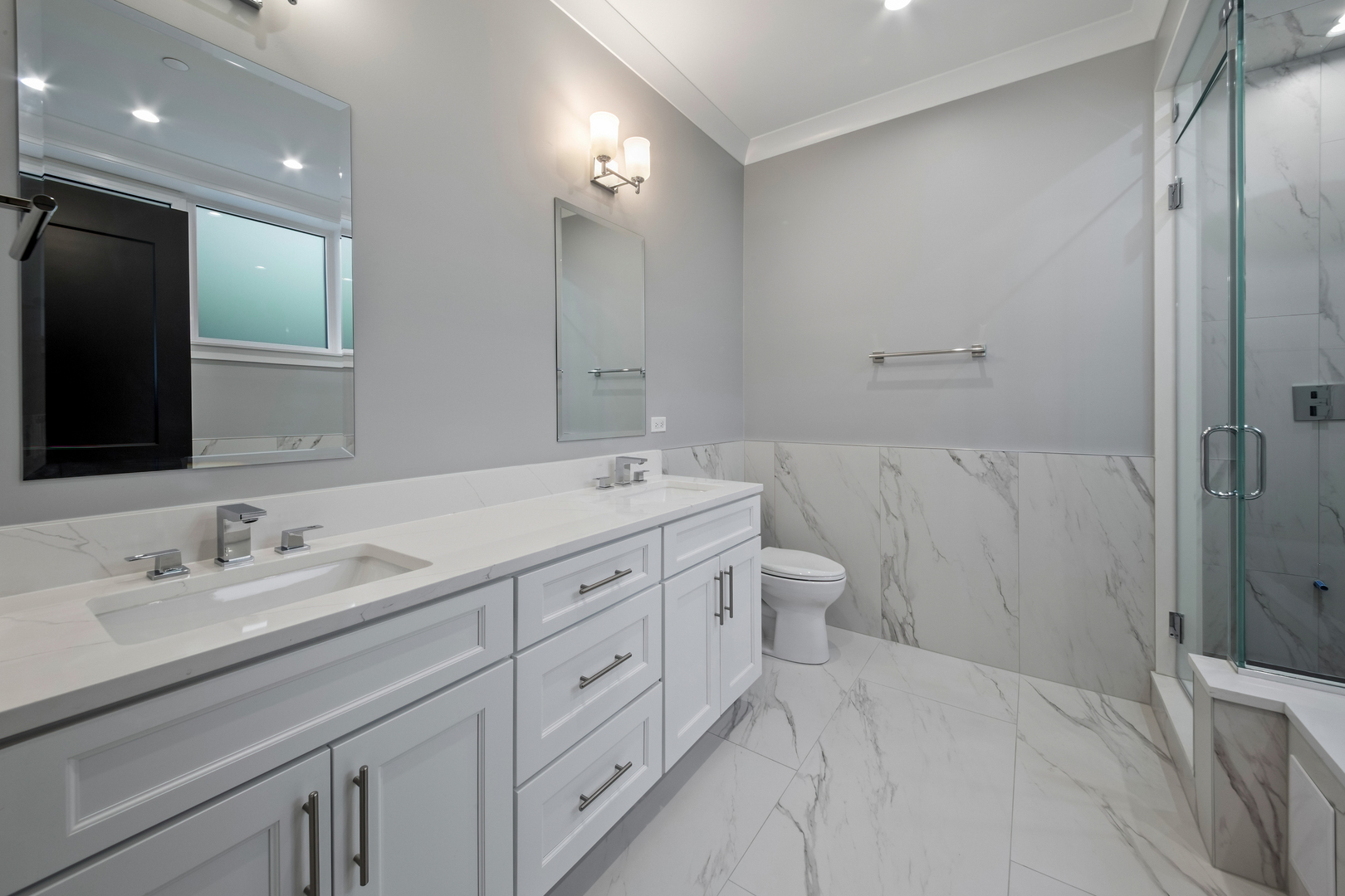 4642 N Magnolia Avenue Property Photo 10