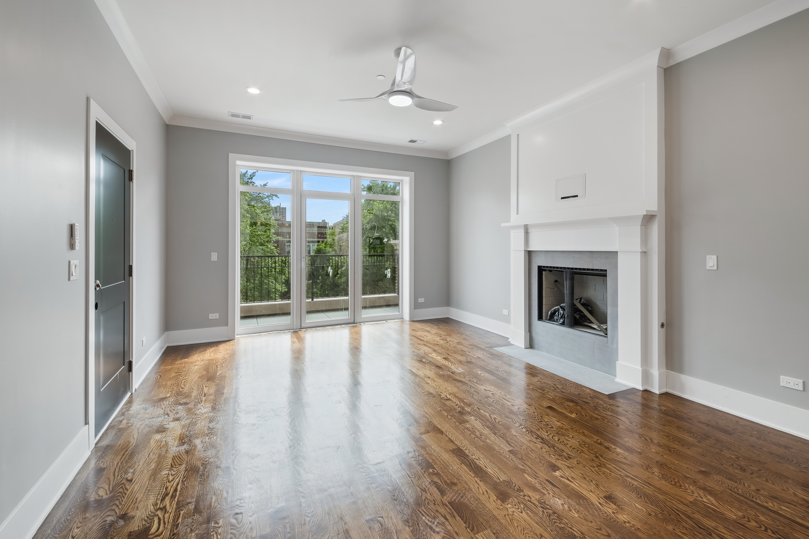 4642 N Magnolia Avenue Property Photo 15