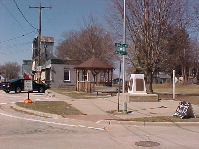 104 Main Street Property Photo