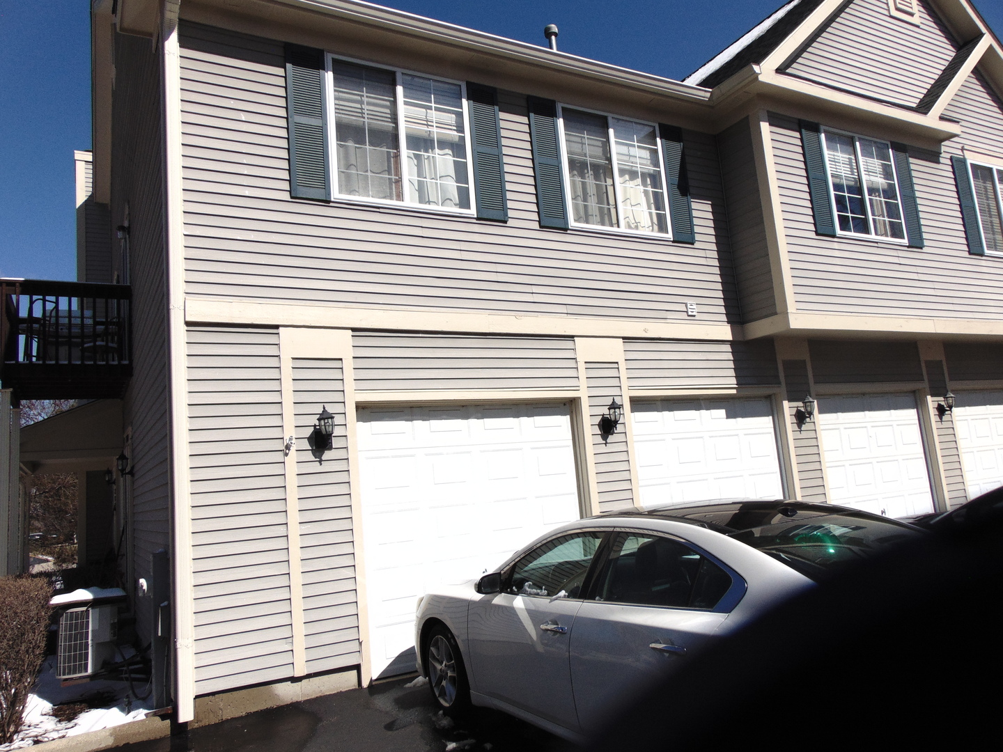 272 Windsor Court C Property Photo