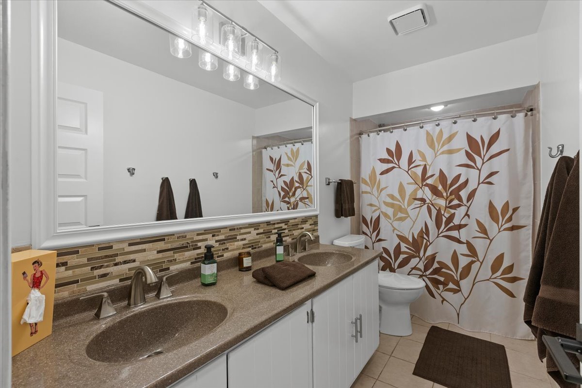 105 Wallace Street Property Photo 10
