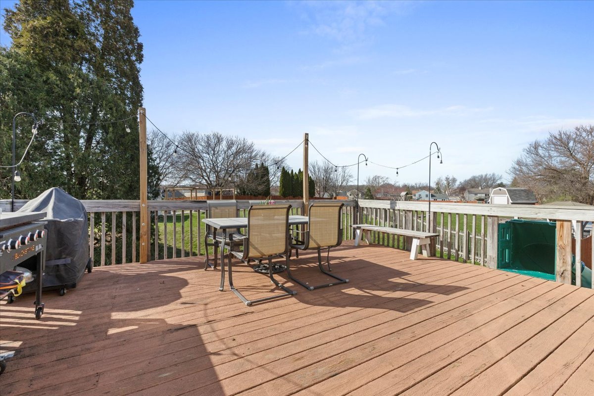 105 Wallace Street Property Photo 16