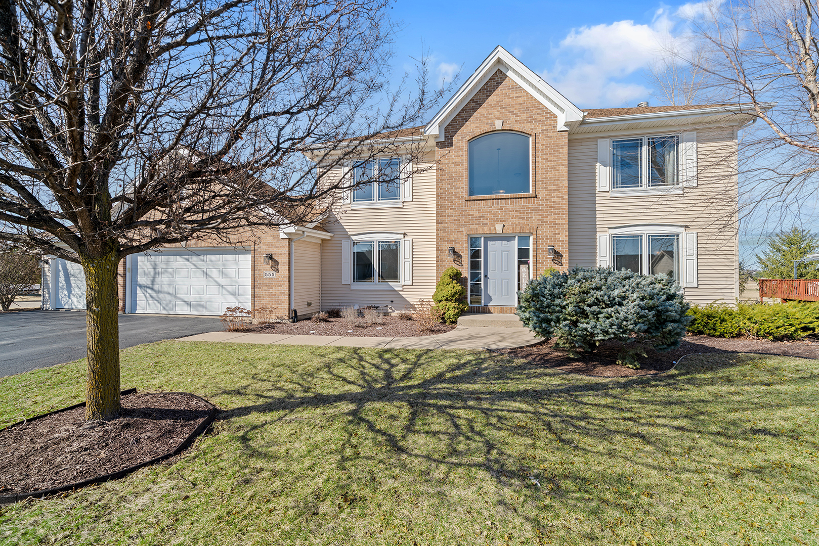 555 Westfield Drive Property Photo