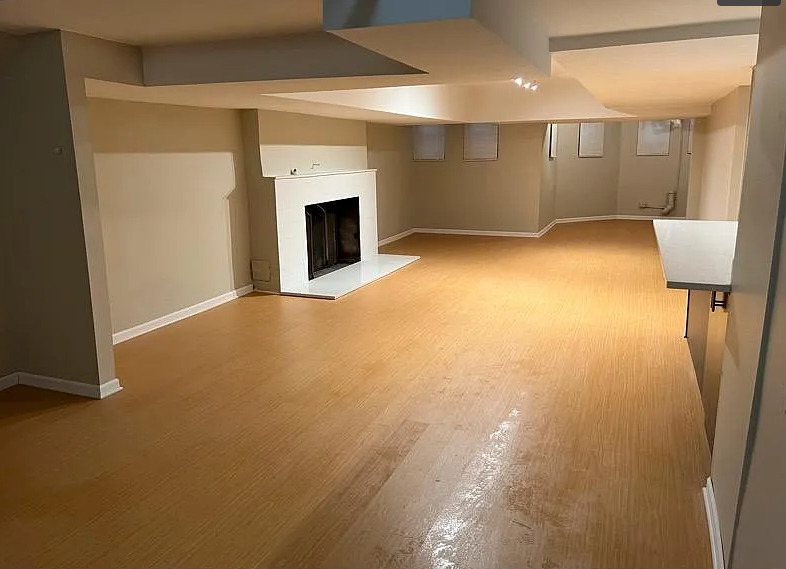 1123 W North Shore Ave Property Photo 11