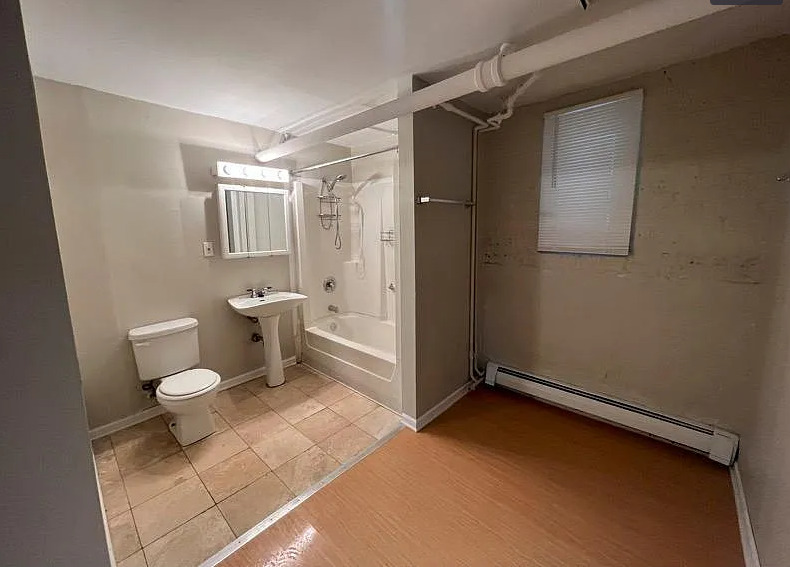 1123 W North Shore Ave Property Photo 17