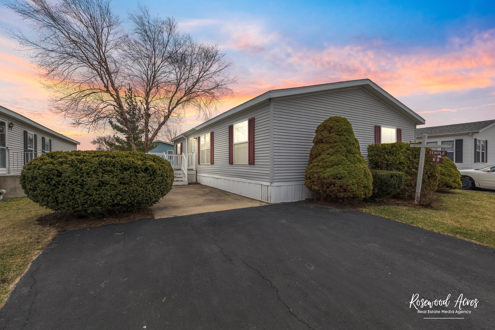 69 Saint Michaels Drive Property Photo