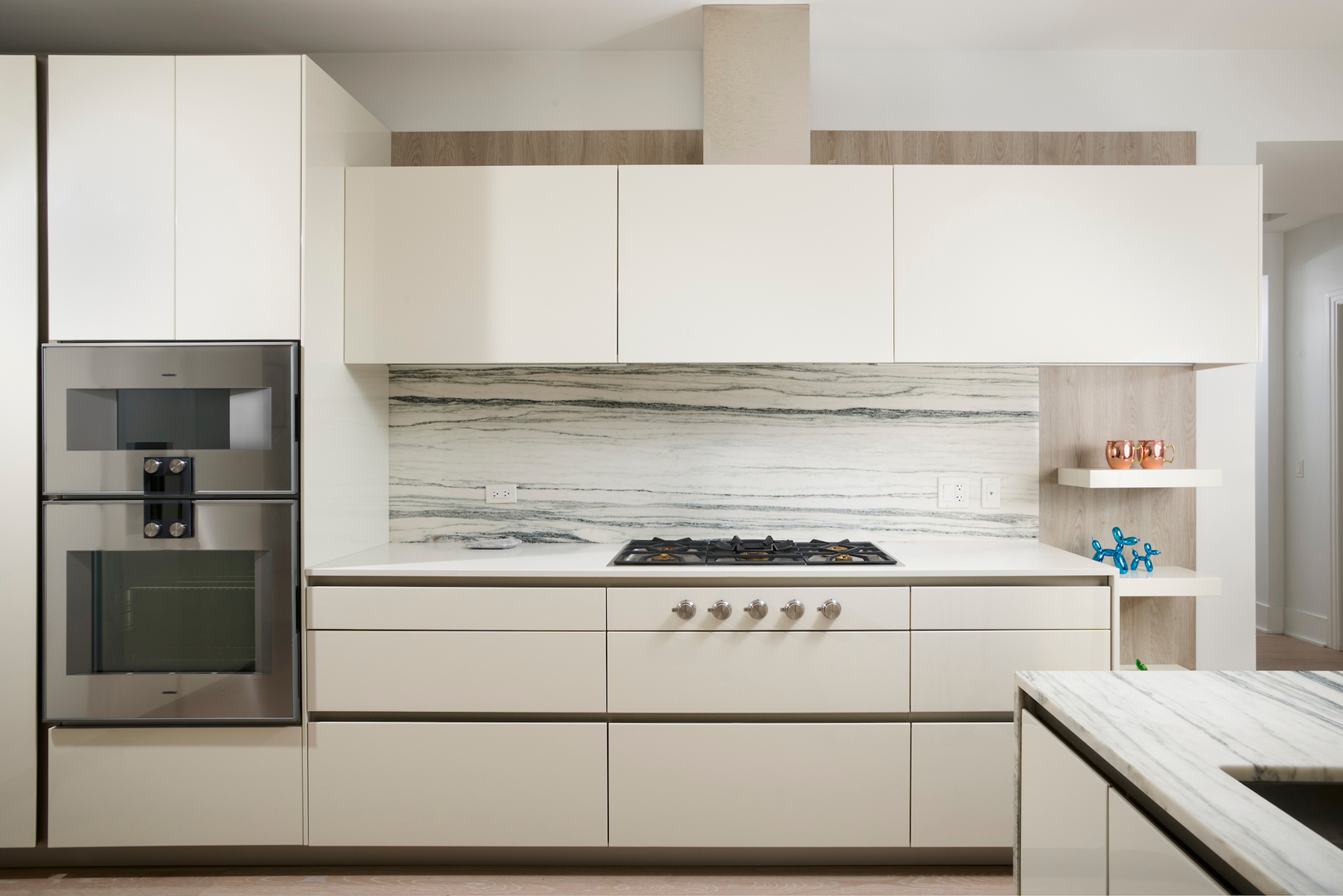 363 E Wacker Drive 2201 Property Photo 4