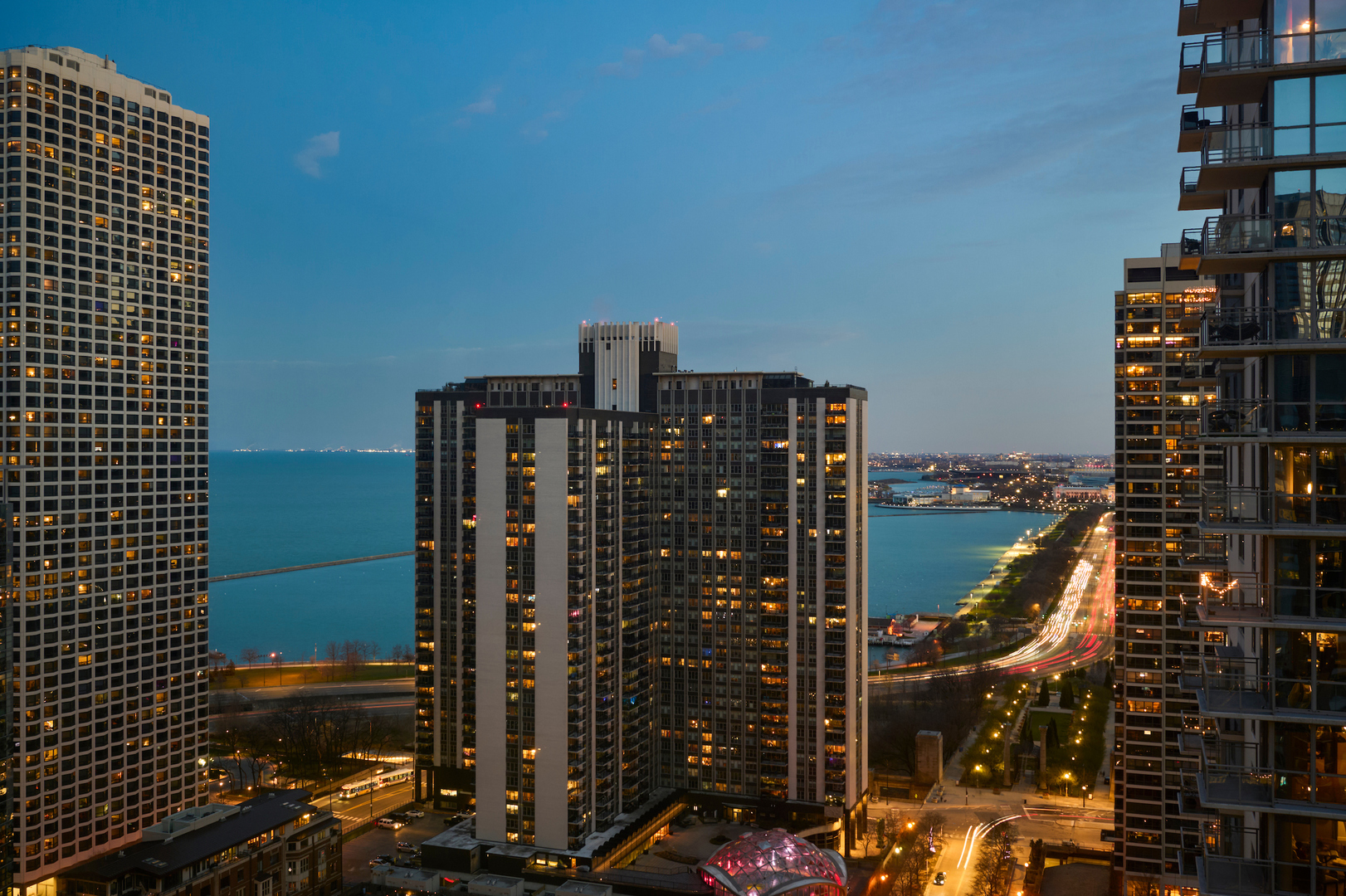 363 E Wacker Drive 2201 Property Photo 12