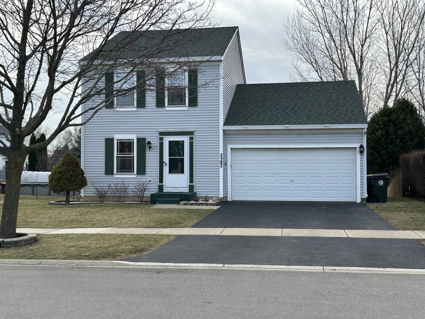 2382 N Quaker Hollow Lane Property Photo
