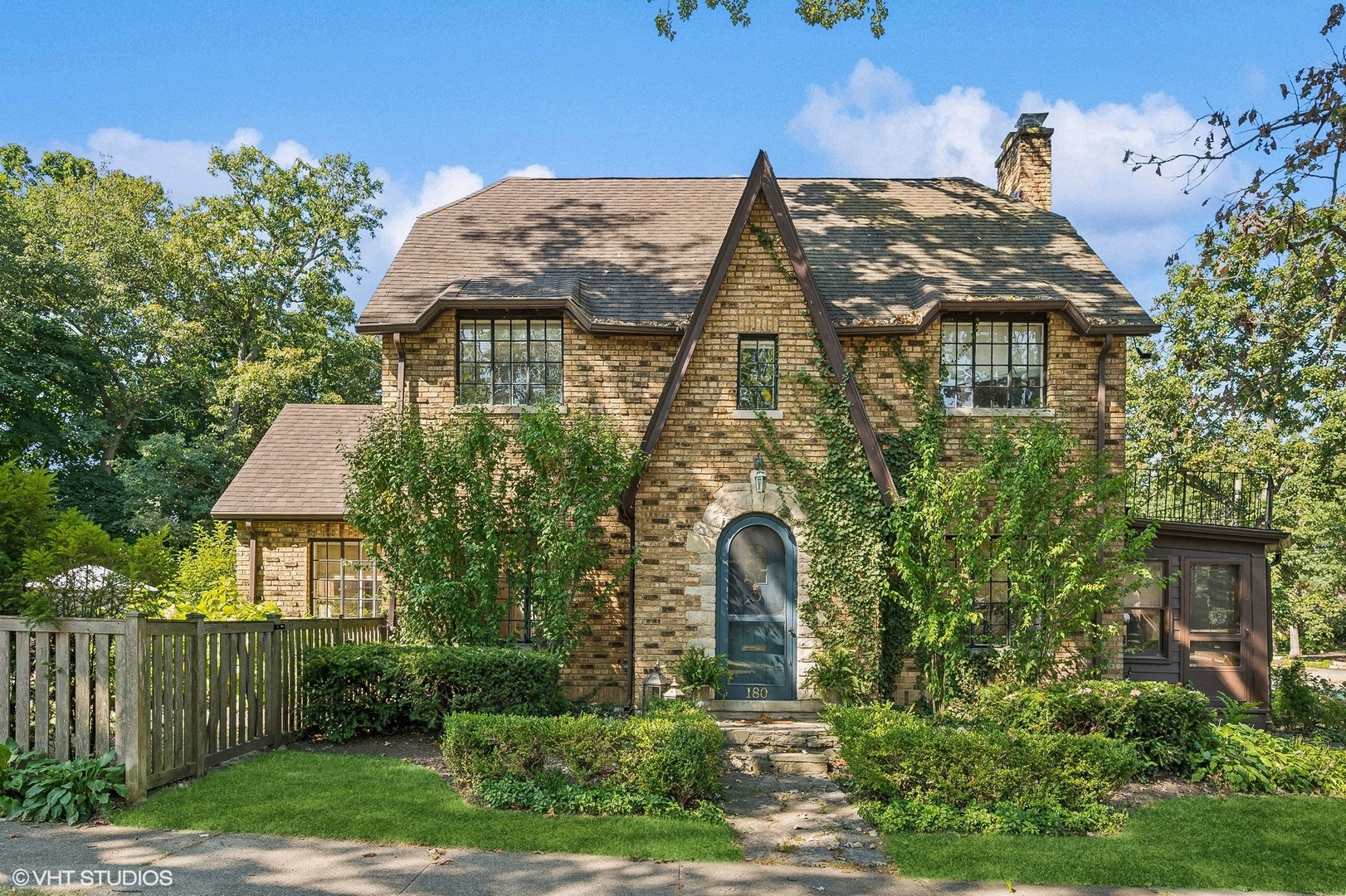 180 Randolph Street Property Photo