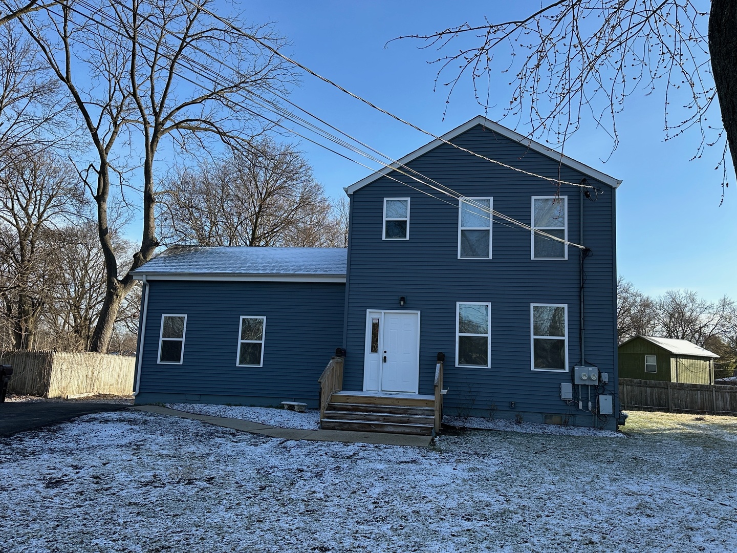 326 Railroad Street 1 Property Photo