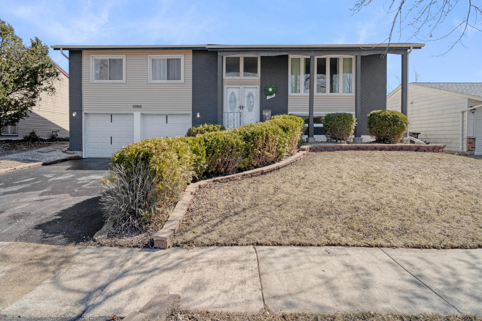 17811 Arlington Drive Property Photo