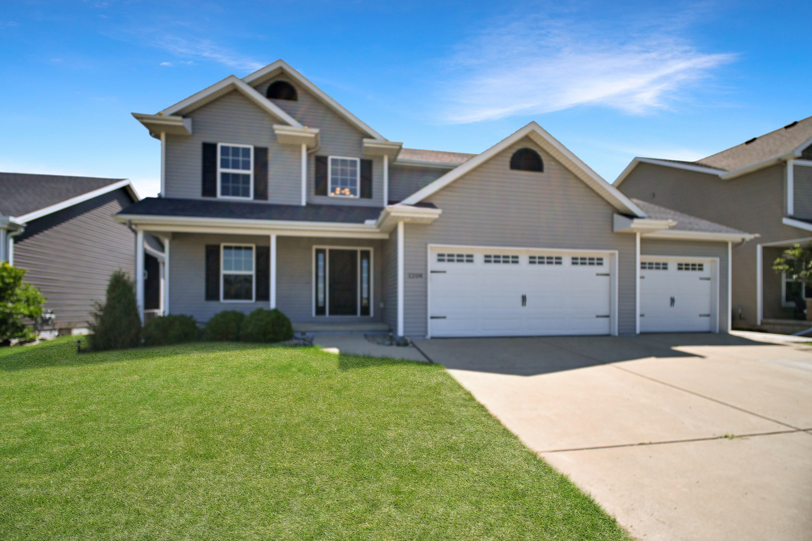 1204 Ledgestone Drive Property Photo