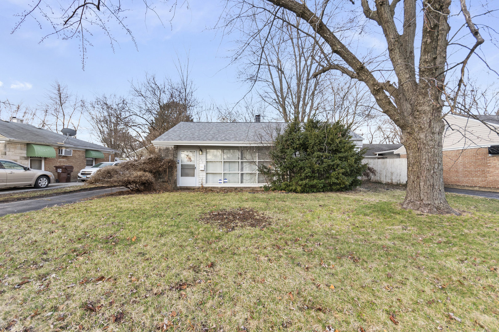 289 Minocqua Street Property Photo