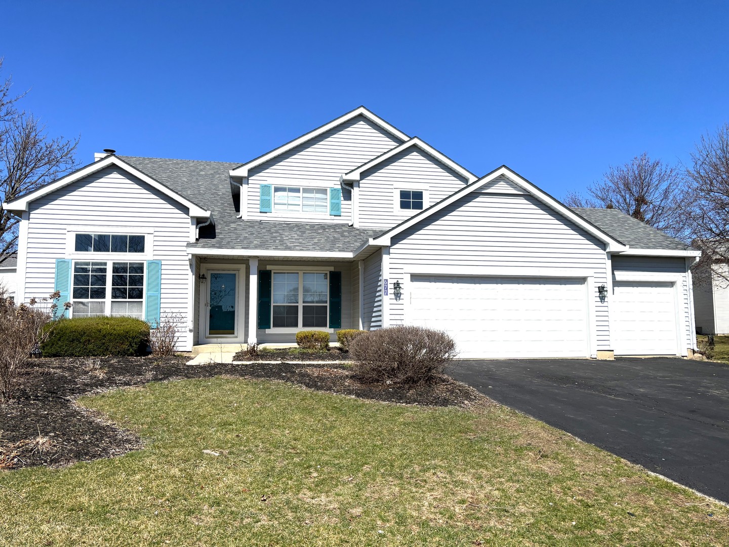 677 Larch Drive Property Photo
