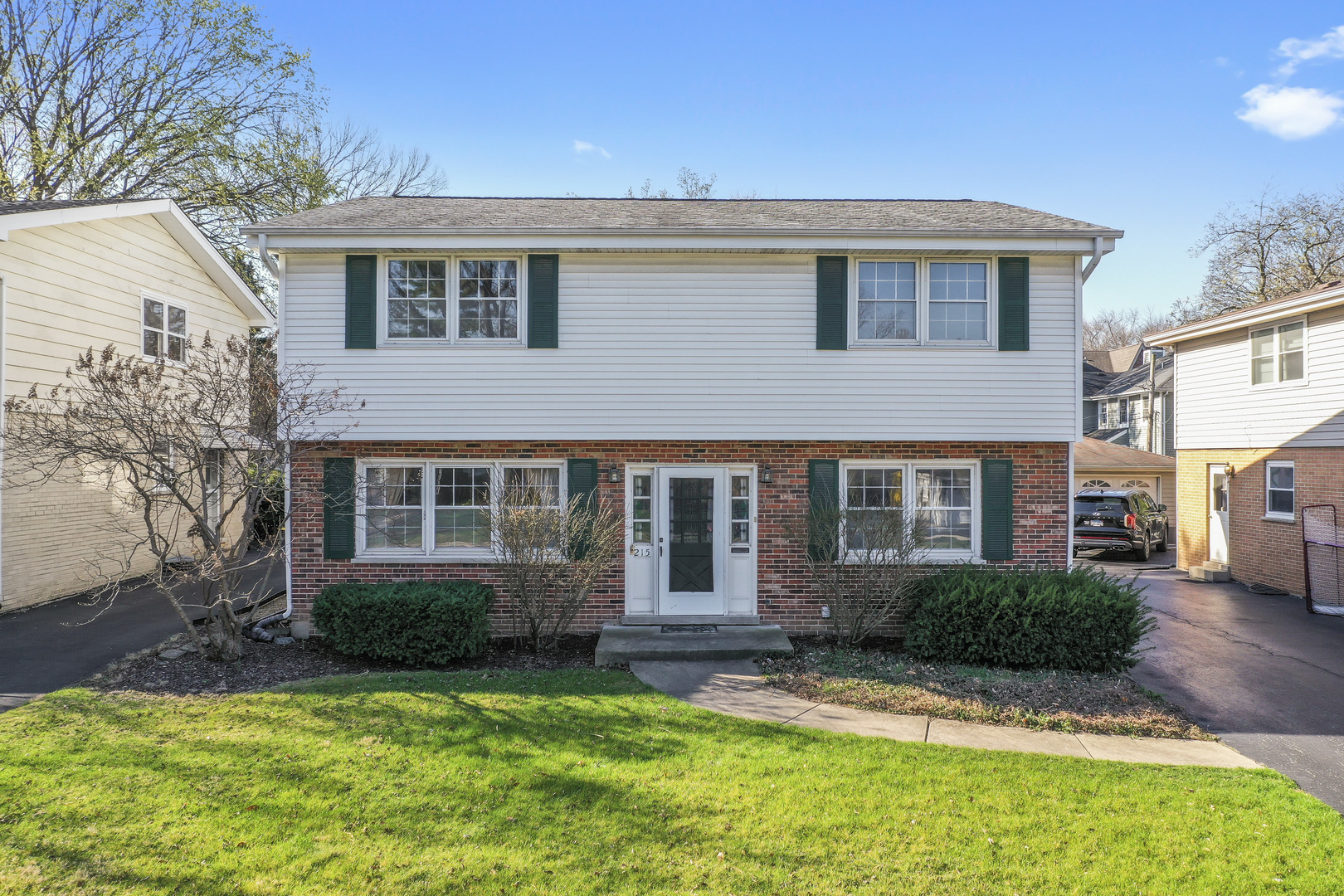 215 45th Street Property Photo