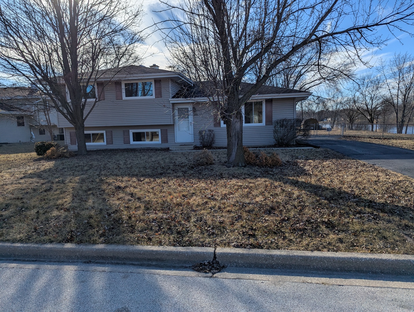 298 N Westwood Avenue Property Photo