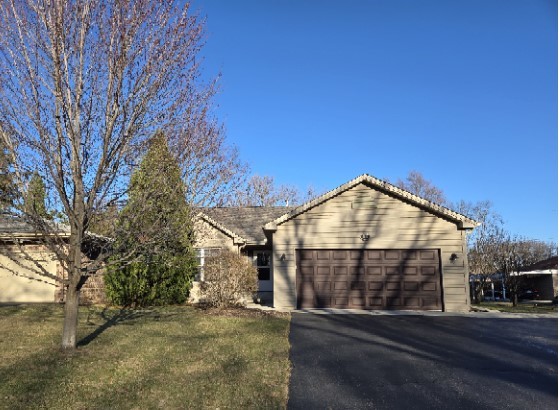 1012 Kingsway Avenue Property Photo