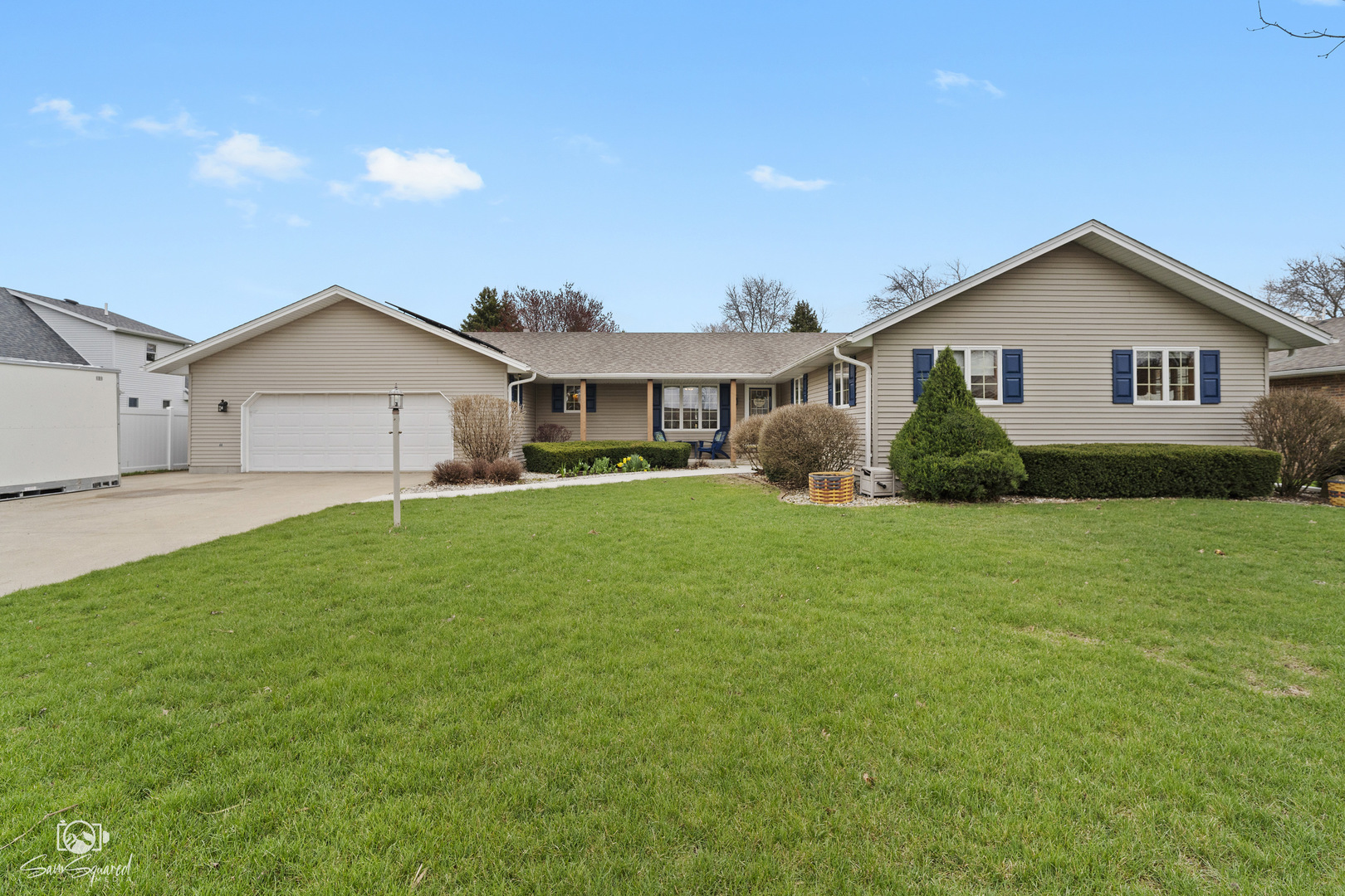 1223 N Briar Avenue Property Photo