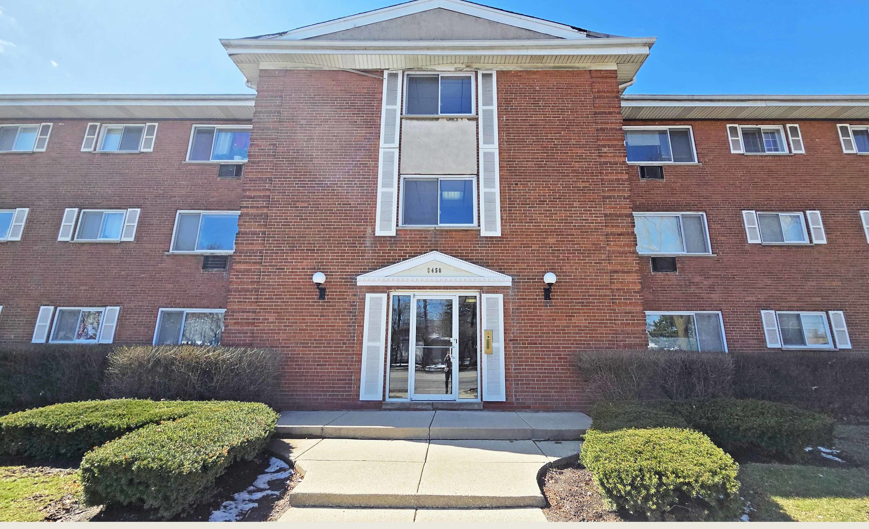 8450 Skokie Boulevard 206 Property Photo