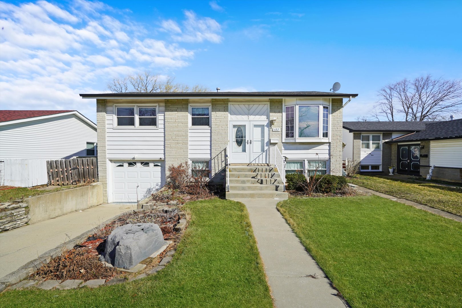 682 Debra Drive Property Photo