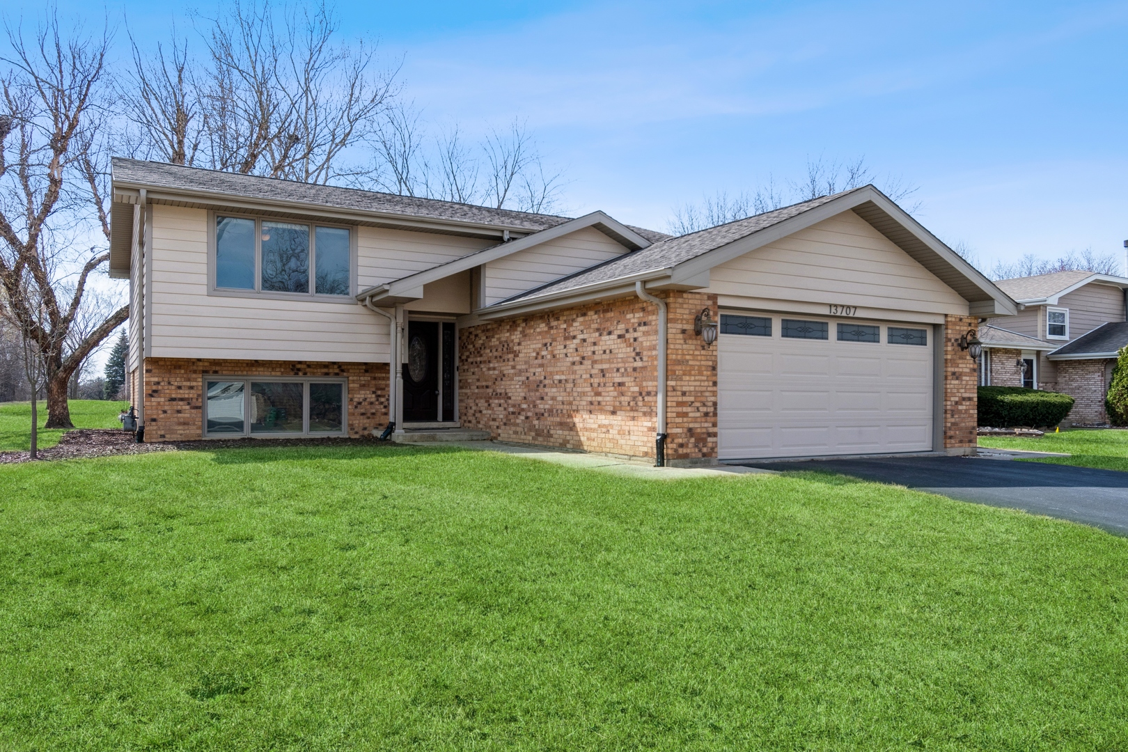 13707 W Carefree Drive Property Photo