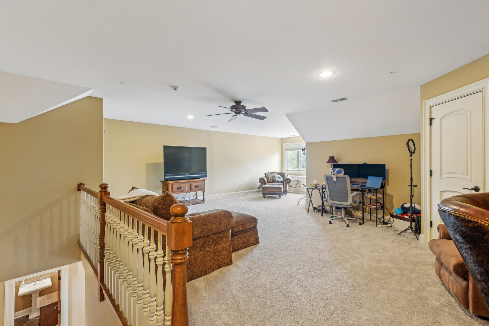 831 Alberosky Way Property Photo 52