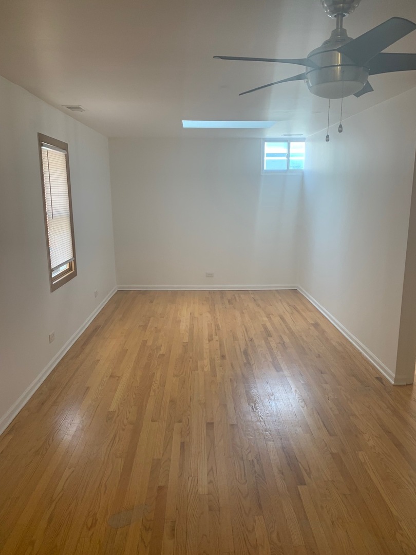 1849 W Chicago Avenue Property Photo 9