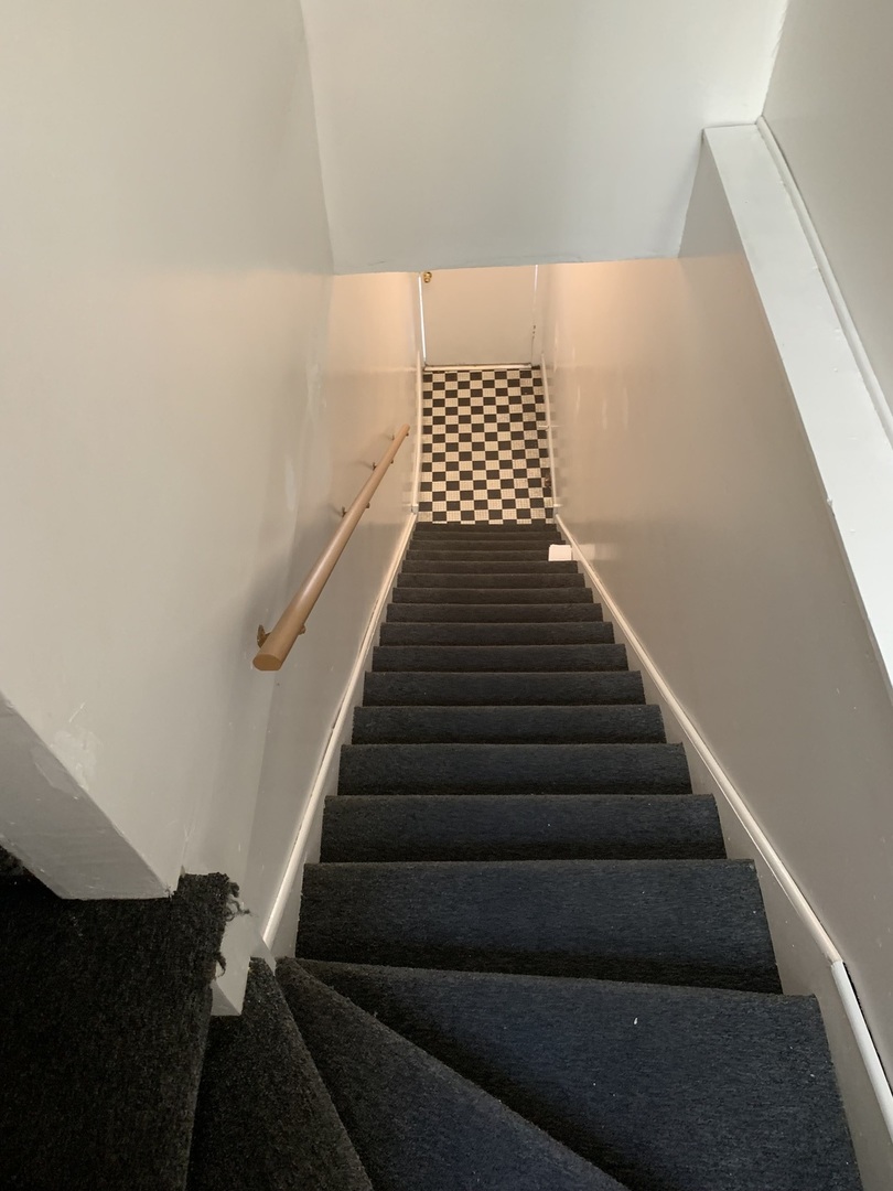1849 W Chicago Avenue Property Photo 16