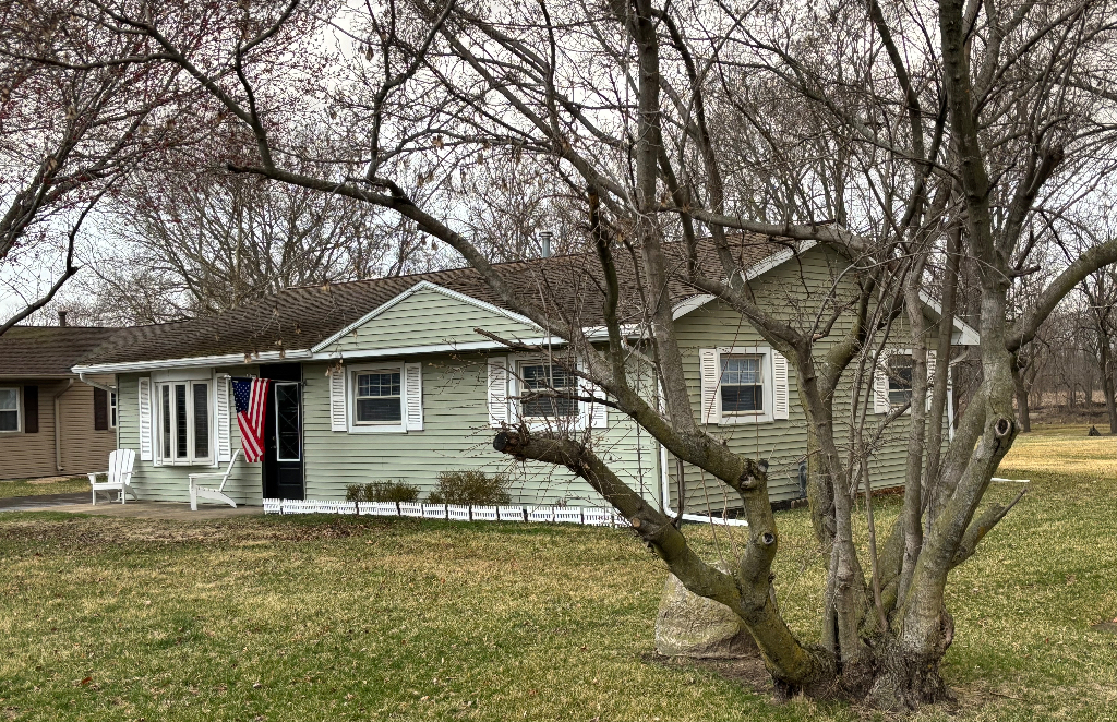 1760 Pine Bluff Road Property Photo