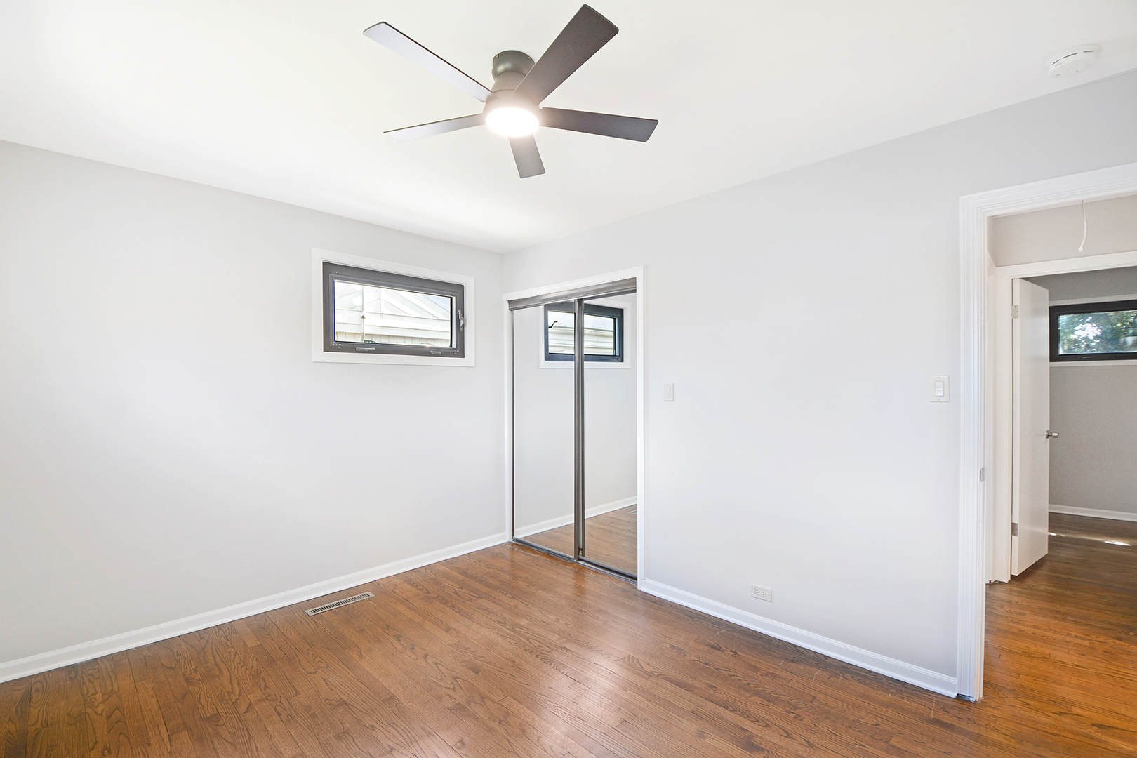 7048 Emerson Street Property Photo 16