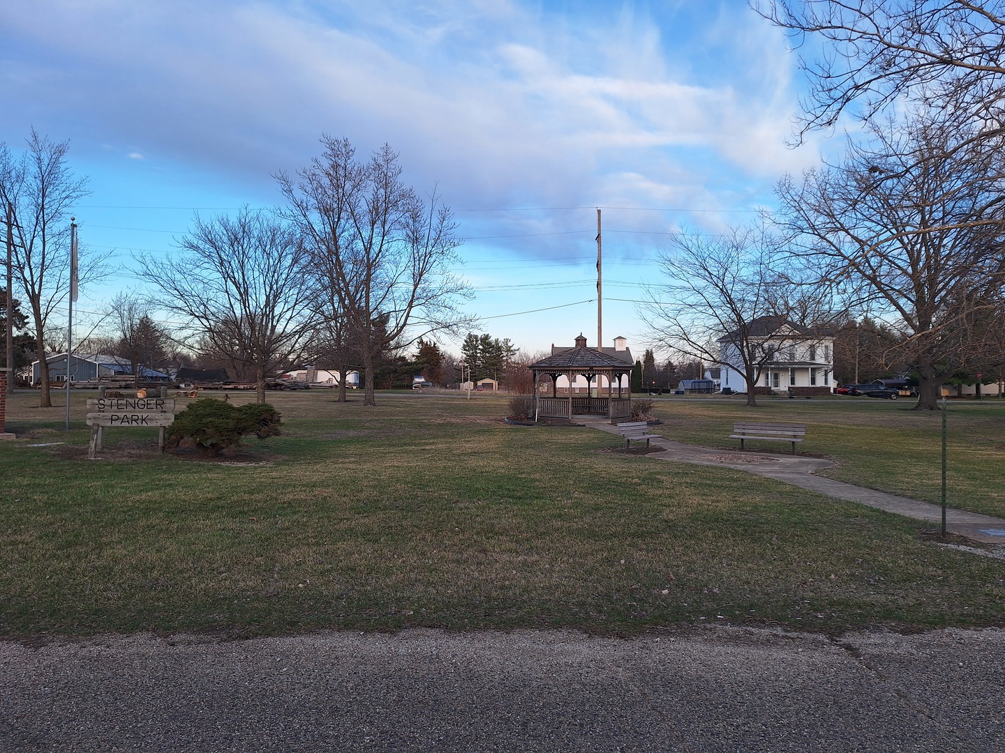 107 N Front Street Property Photo 5