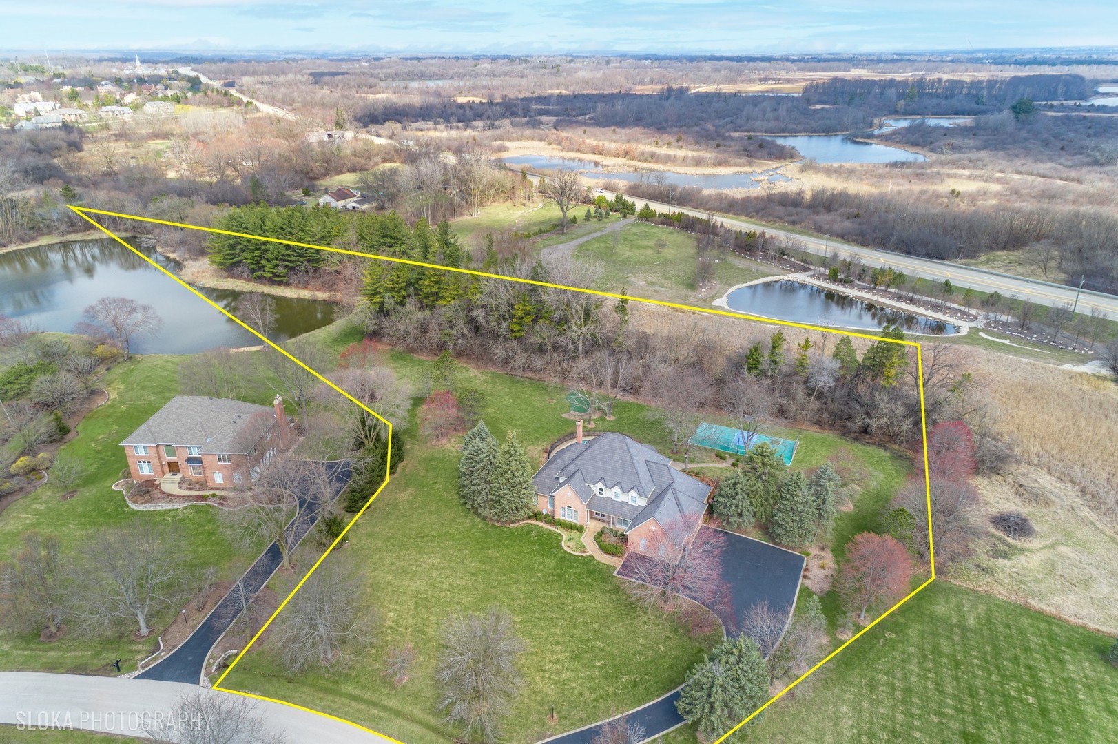 26 Stone Ridge Drive Property Photo 3