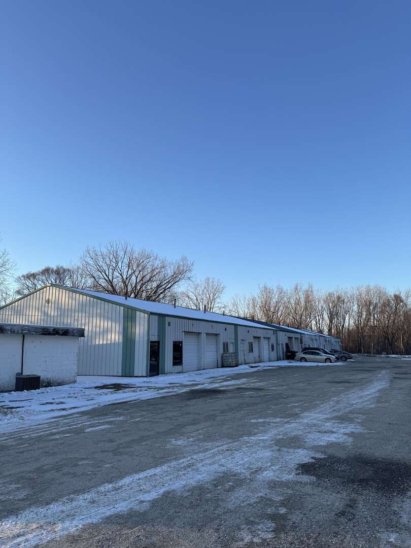 4450 Bull Valley Road Property Photo 1