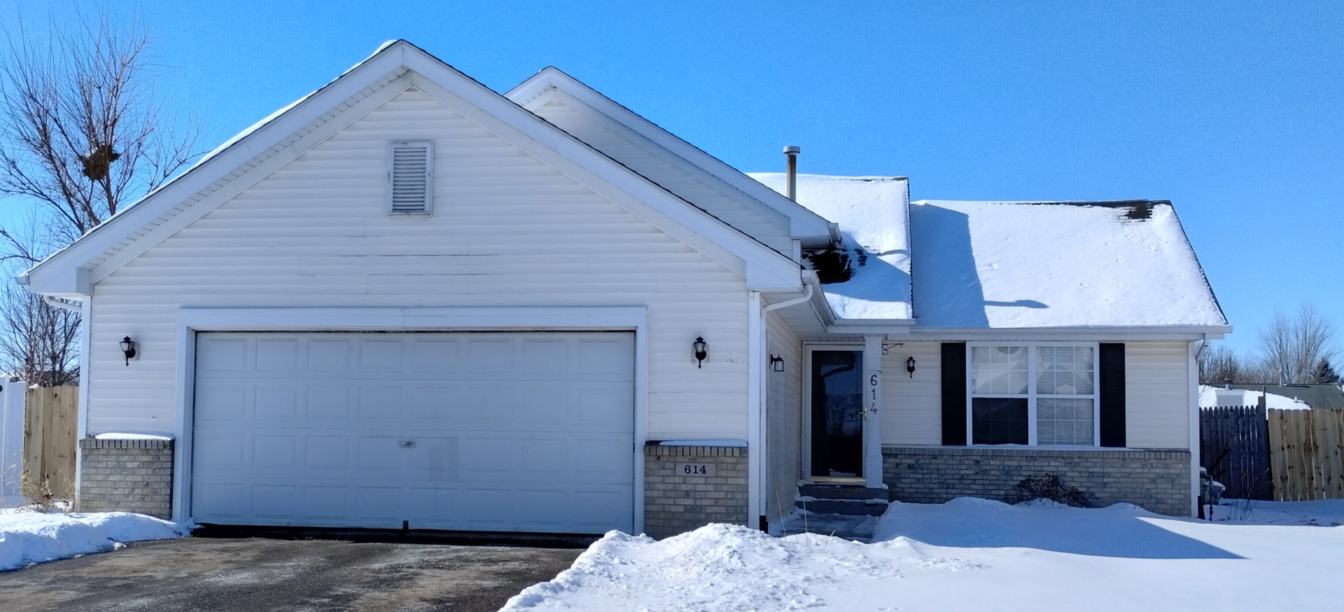 614 Bayfield Road Property Photo