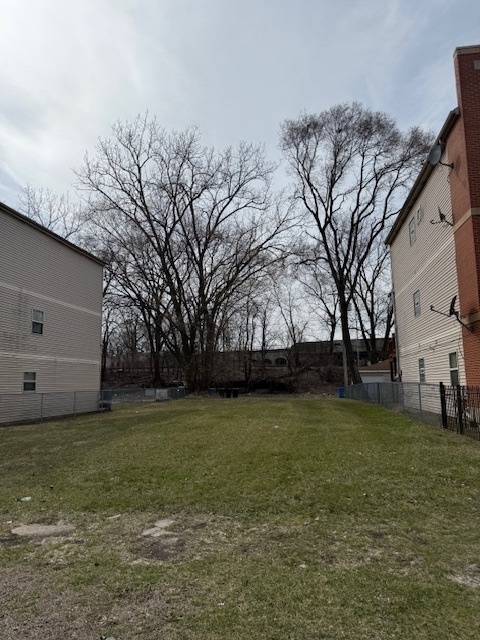7912 S Parnell Avenue Property Photo 1