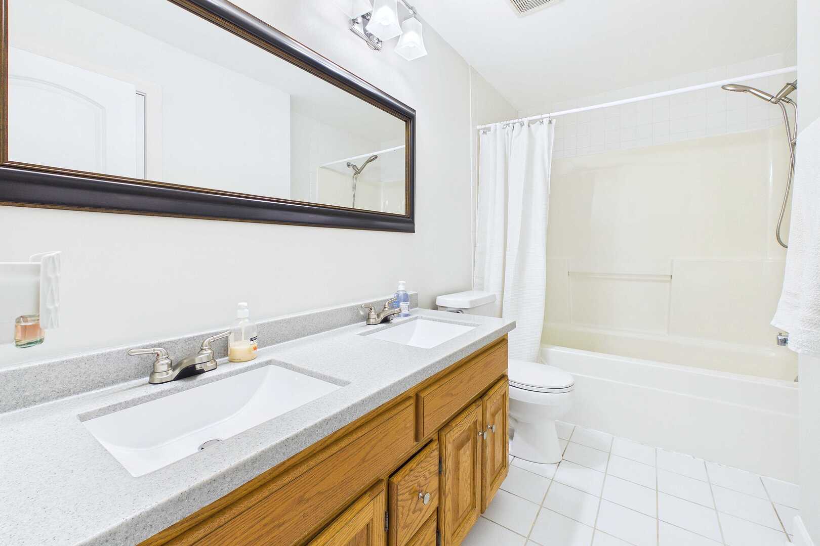 9260 Elm Avenue Property Photo 23