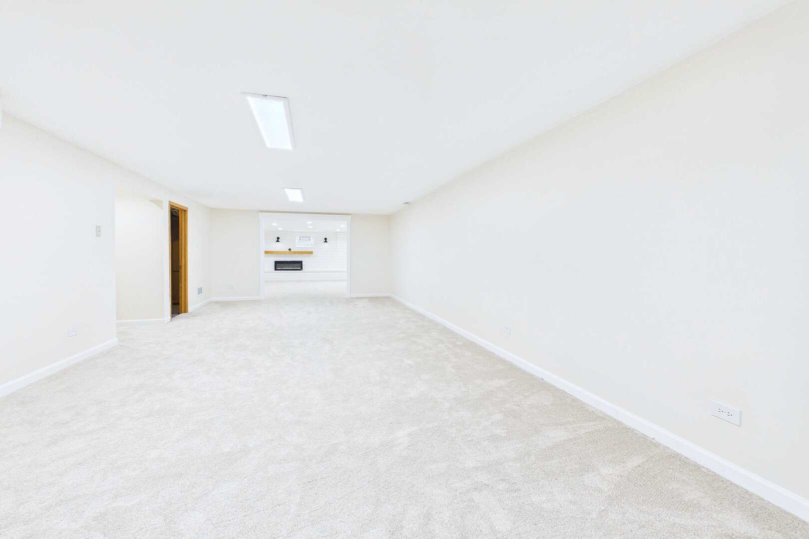 9260 Elm Avenue Property Photo 29
